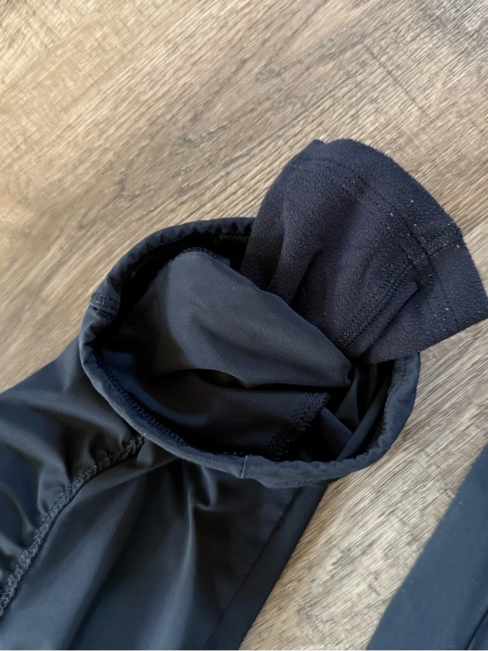 Lululemon Runderful Pant - Picture 10 of 10